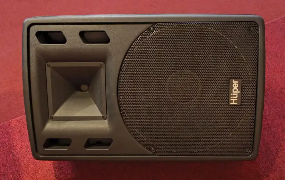 SPEAKER AKTIF MERK HUPER 15HA400.