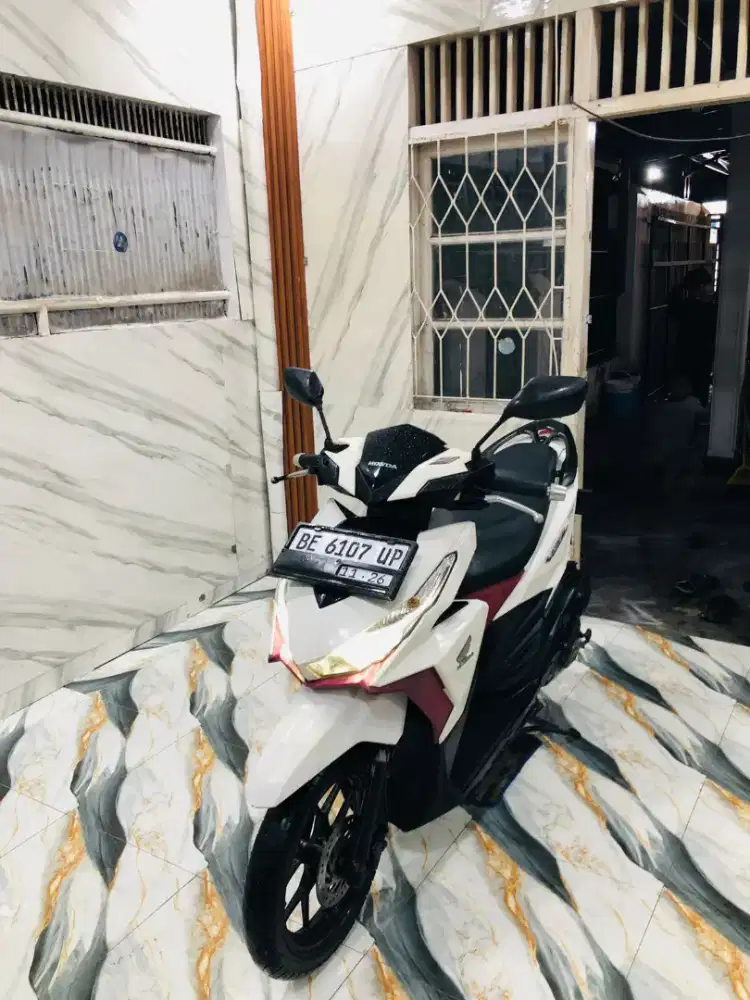 VARIO NEW LED 150 ISTIMEWA 2017 Pajak Hidup