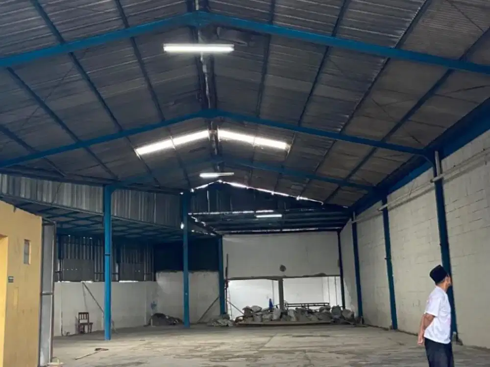 Gudang Penyimpanan 570 m2 di Main Road Gedebage Bandung Ref.05408