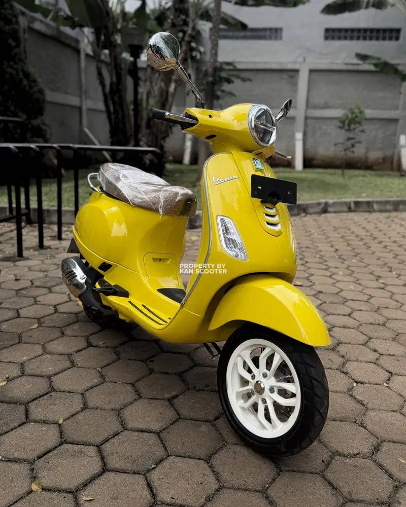JUAL MURAH VESPA LX 125 IGET FACELIFT 2024 MULUS