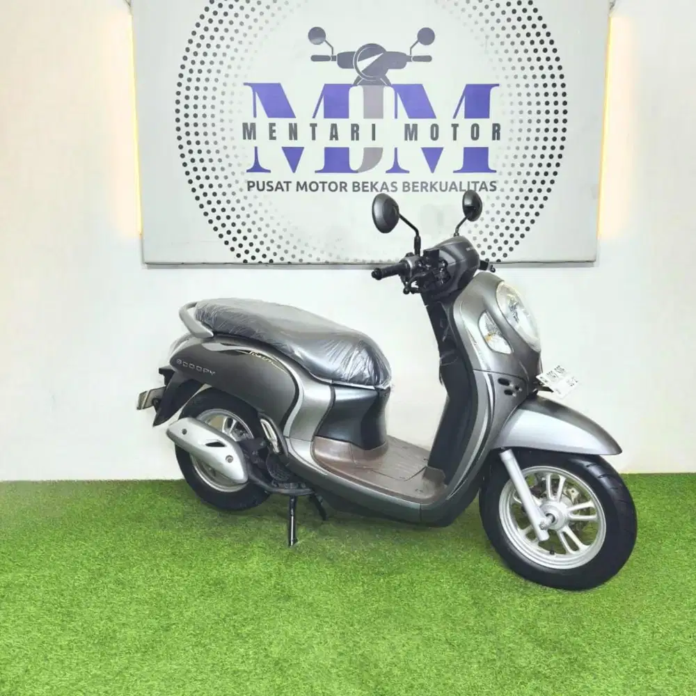 NEW SCOOPY PRESTIGE 2022
