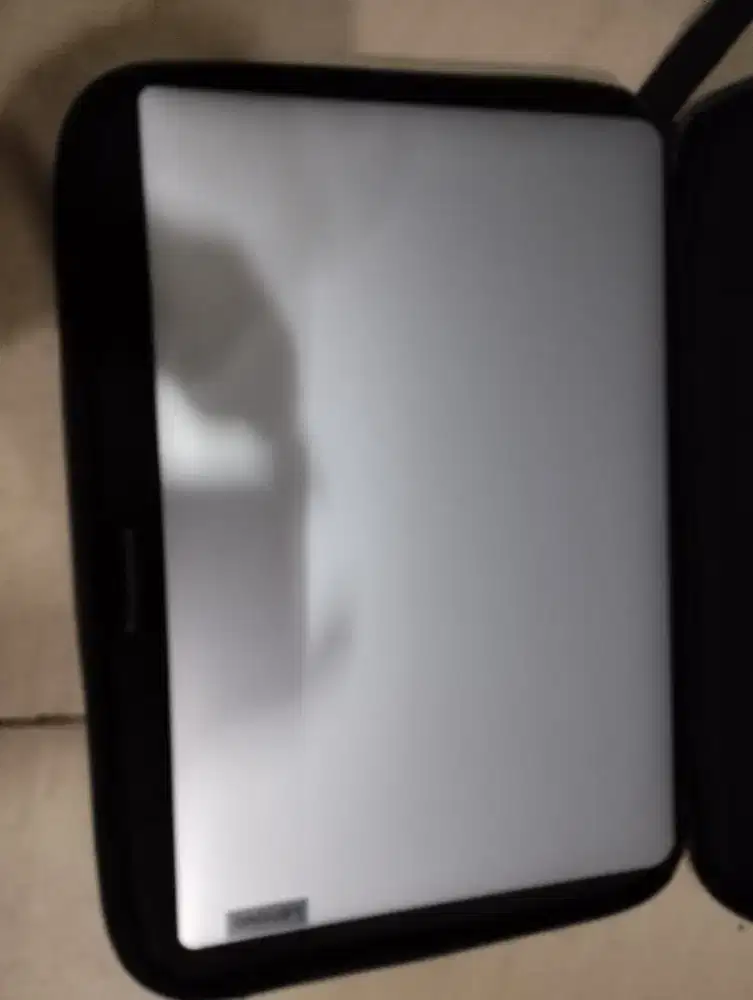 Jual laptop Lenovo IDEAPAD Slim1 14,7