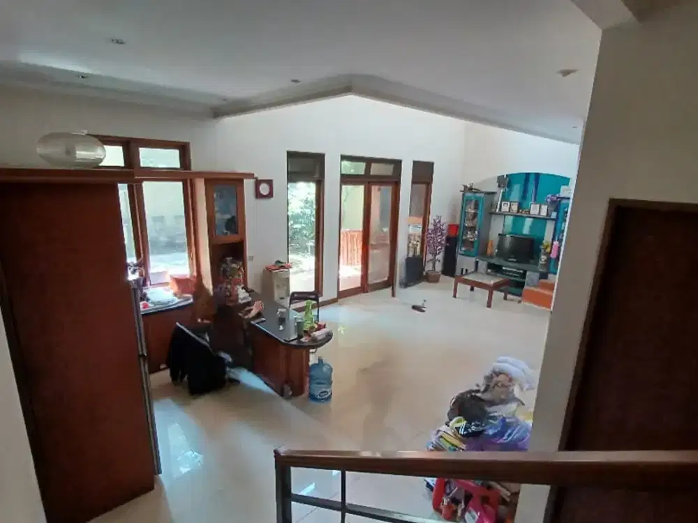 Rumah Mewah 2 Lantai di Mekar Wangi – Harga Nego Keras!