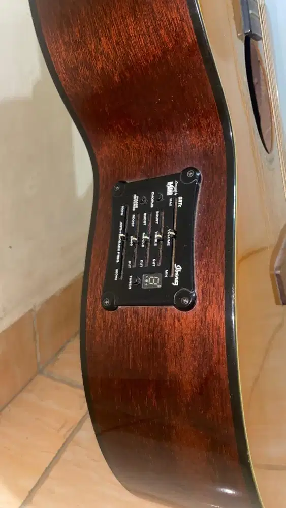 GItar Akustik Listrik