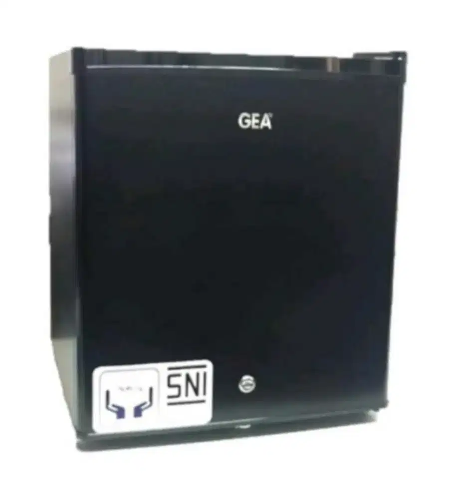 Kulkas mini merk gea