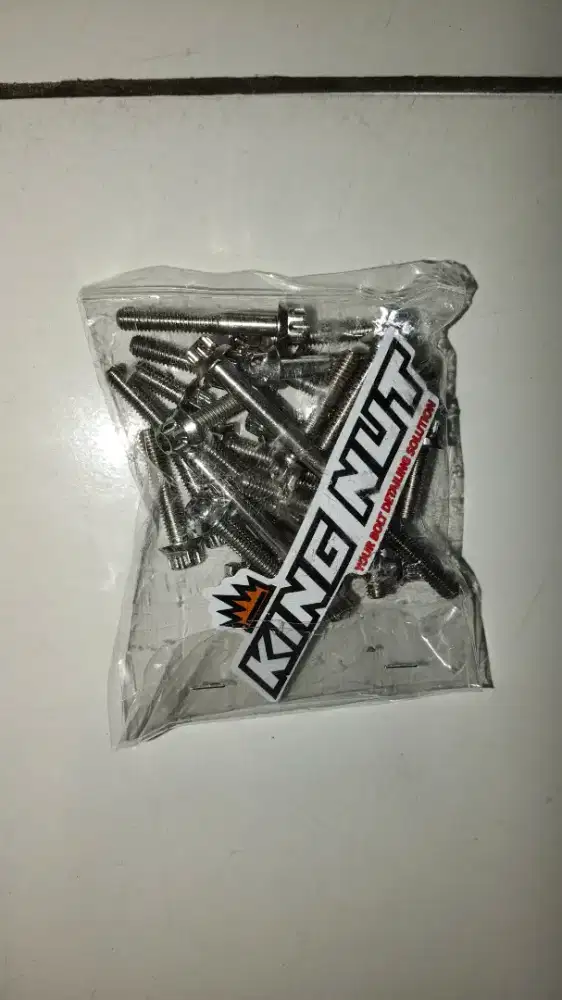 Baut Mesin Suzuki Satria FU FI 150 Merek King Nut &  Dudukan stang RZR