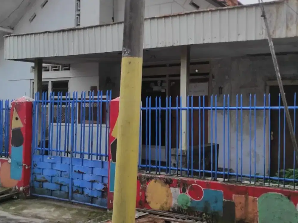 Di jual rumah  JEMBER Jl. Kenanga