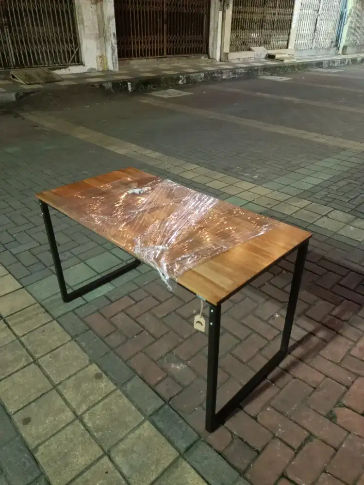 PROMO MEJA PREMIUM AESTHETIC 700.000 JADI 557.000 !