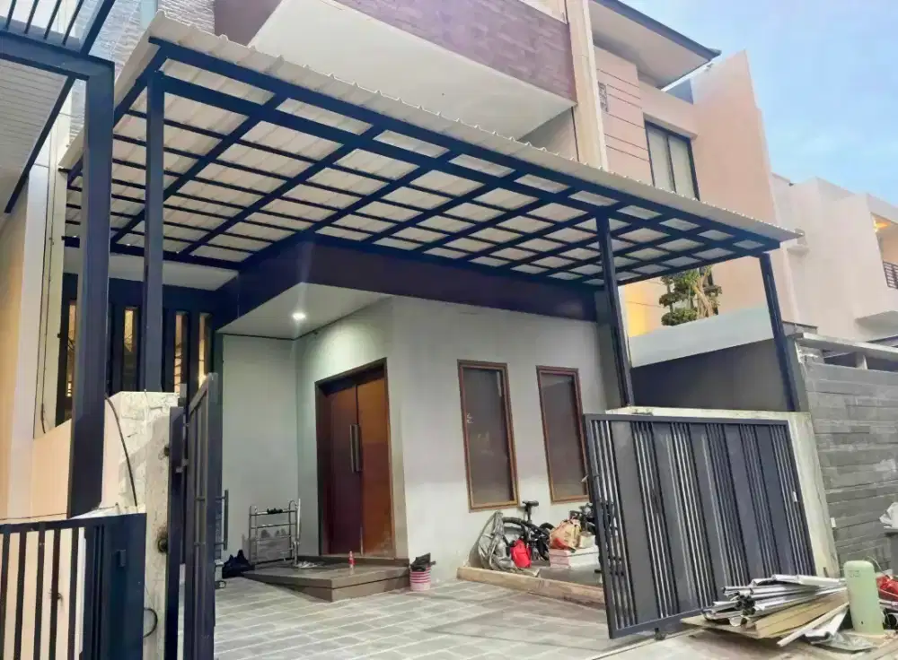 Pasang kanopi baja ringan