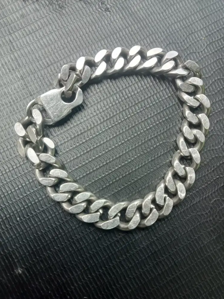 DIJUAL SEGERA KALUNG TANGAN