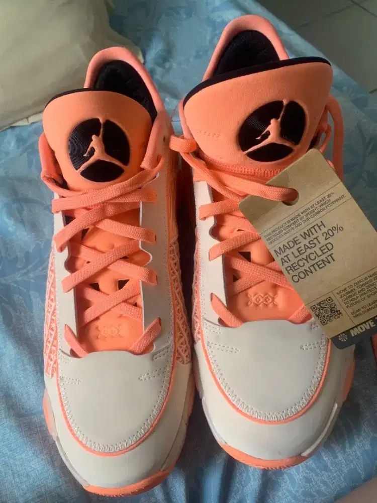 Sepatu air Jordan xxxviii low pd ukuran 43