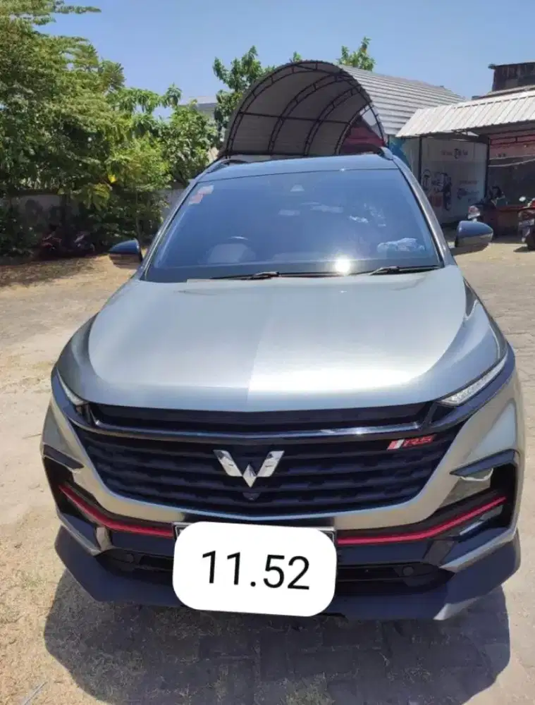 Wuling Almaz 1.5 LT LUX + SC CVT