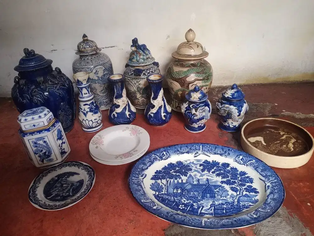 Pajangan keramik penghias rumah Borongan