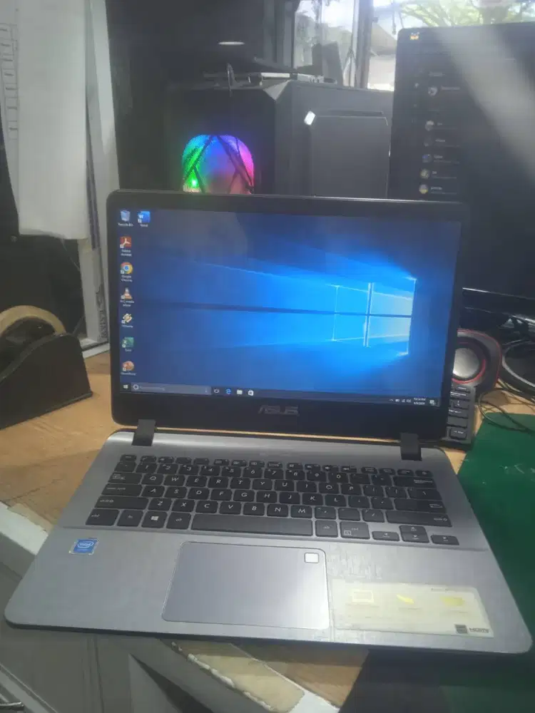 LAPTOP ASUS VIVOBOOK