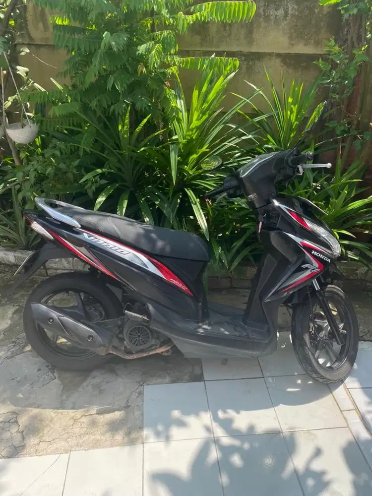 DiJual Motor Vario 2014
