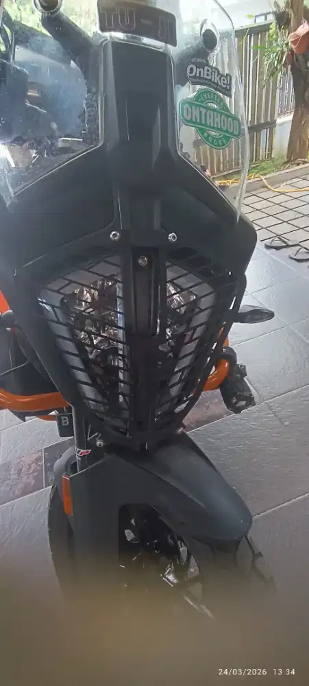 Ktm 390 adventure warna orange