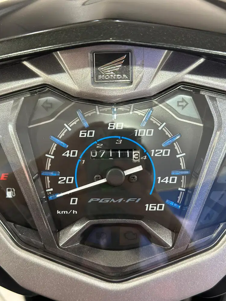 Honda Supra X Fi 125cc Tahun. 2023 Km 7Rb Anugerah Motor Pucang