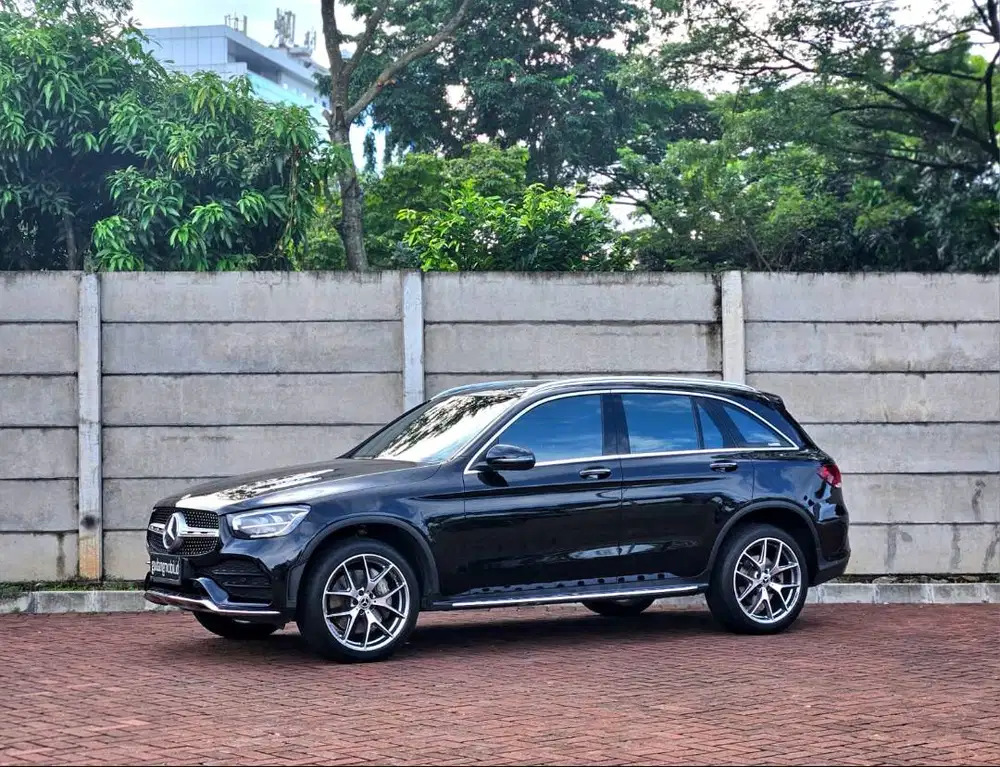 LOW ODO Mercedes Benz GLC 200 AMG 2020 Black