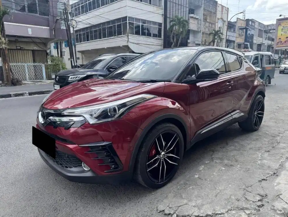 (TDP 66 Juta) Toyota CHR 1.8 AT Matic 2019