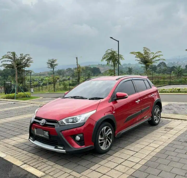JUAL MURAH !! Toyota Yaris  2017