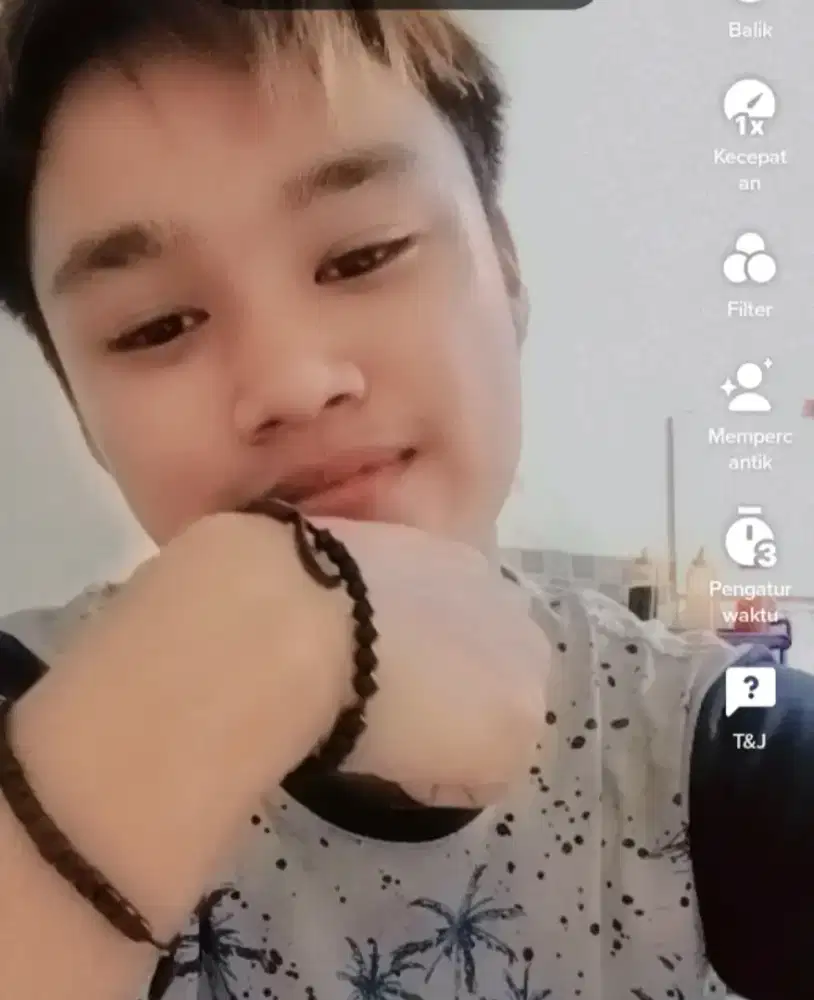 Mencari pekerjaan apa aja