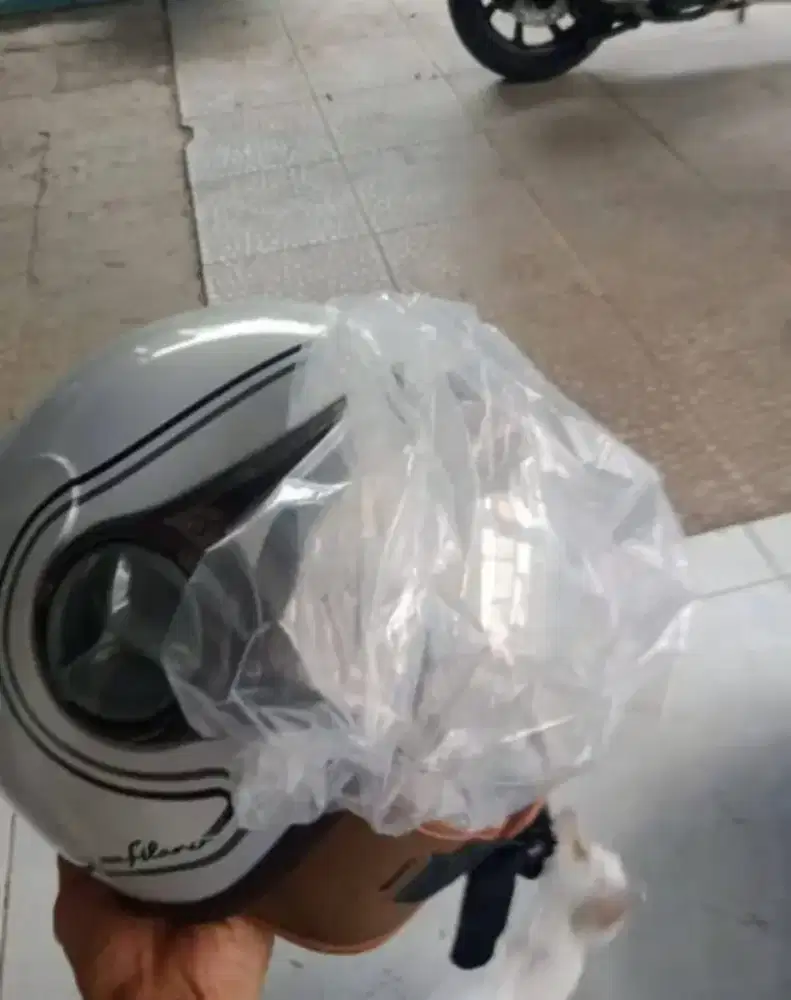 Helm Yamaha baru nettt