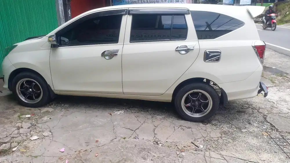 Daihatsu Sigra 2019 Bensin