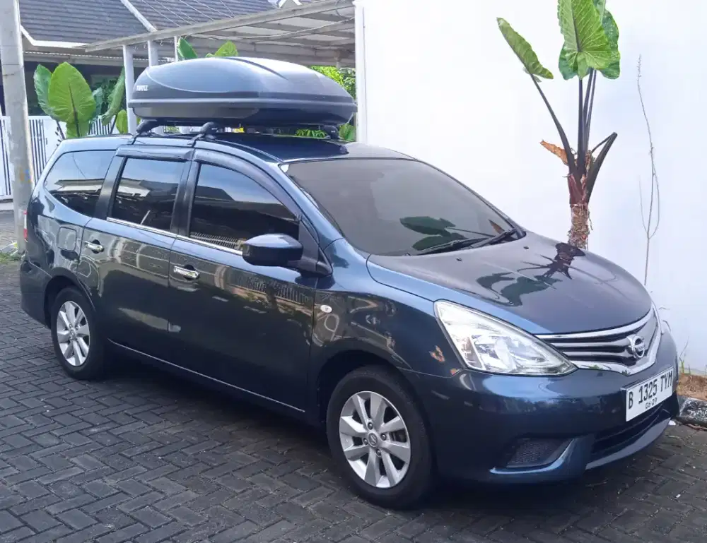 Nissan Grand livina 2014 Bensin