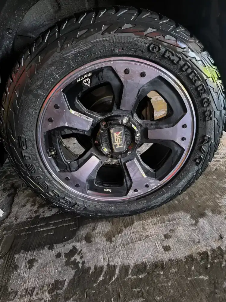 Ban pelek pajero HSR