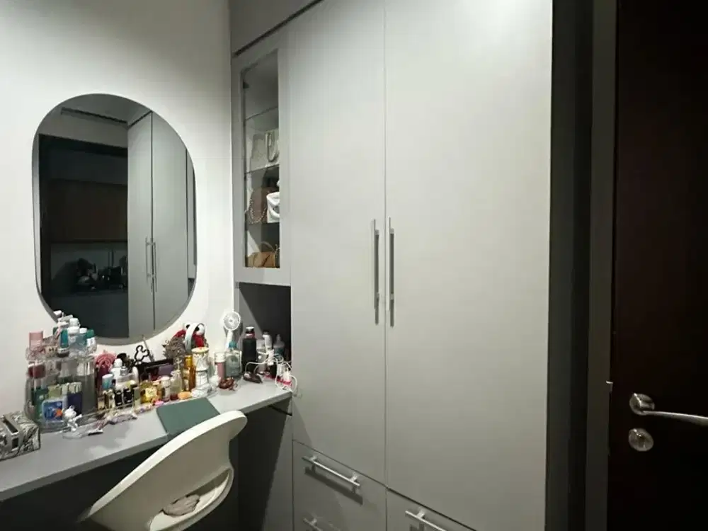 Disewakan Condo Hause Furnish Green Royal di Semanan Jakarta Barat (Umi377)