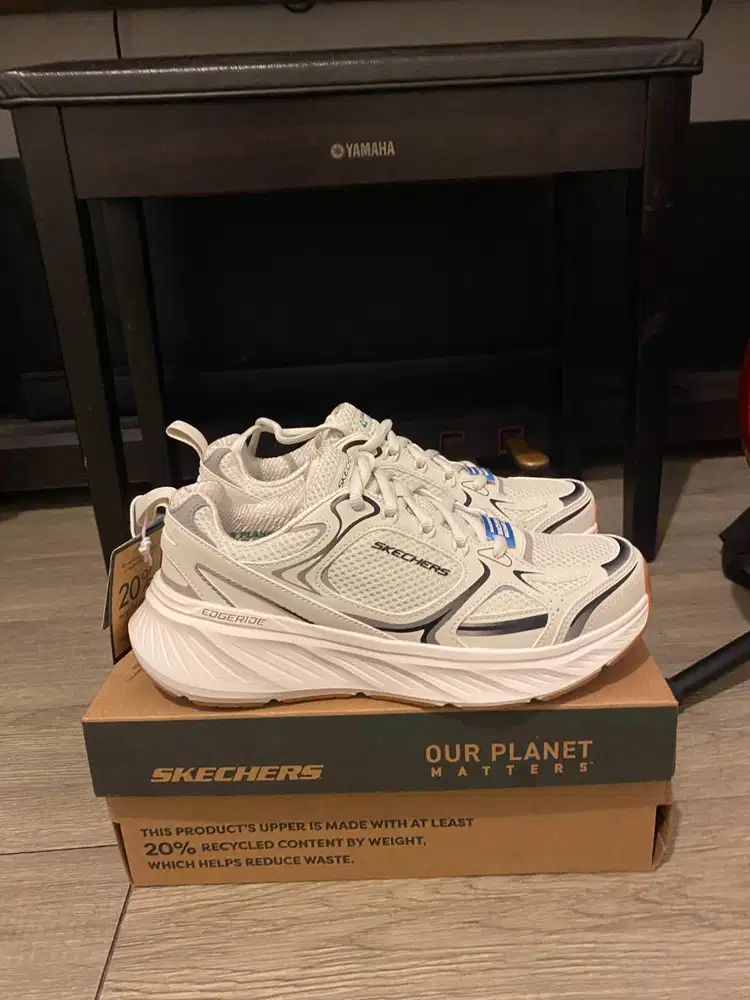 Sepatu Olahraga Sneakers Skechers Edgeride-Exodis | Natural | Size 7.5