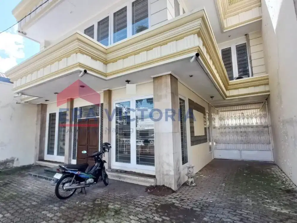 Tempat Usaha Strategis Blimbing Disewakan Cocok Cafe, Toko & Kantor