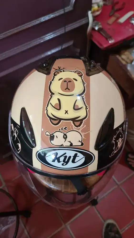 Helm KYT konsisi masih bagus