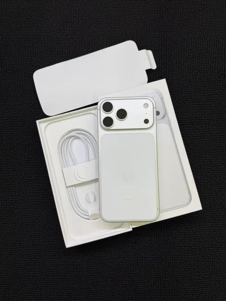 iPhone 17 Pro Max 256GB ibox garansi panjang