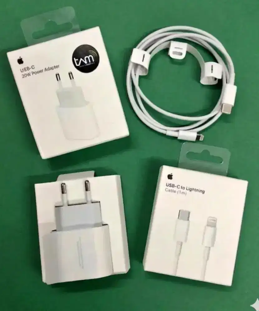 CHARGER IPHONE 20W