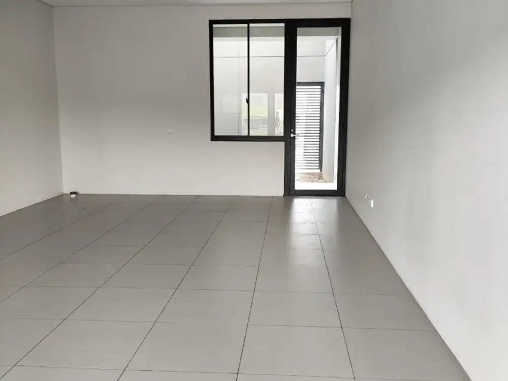 Disewakan Ruko Baru di Kota Baru Parahyangan Siap Pakai