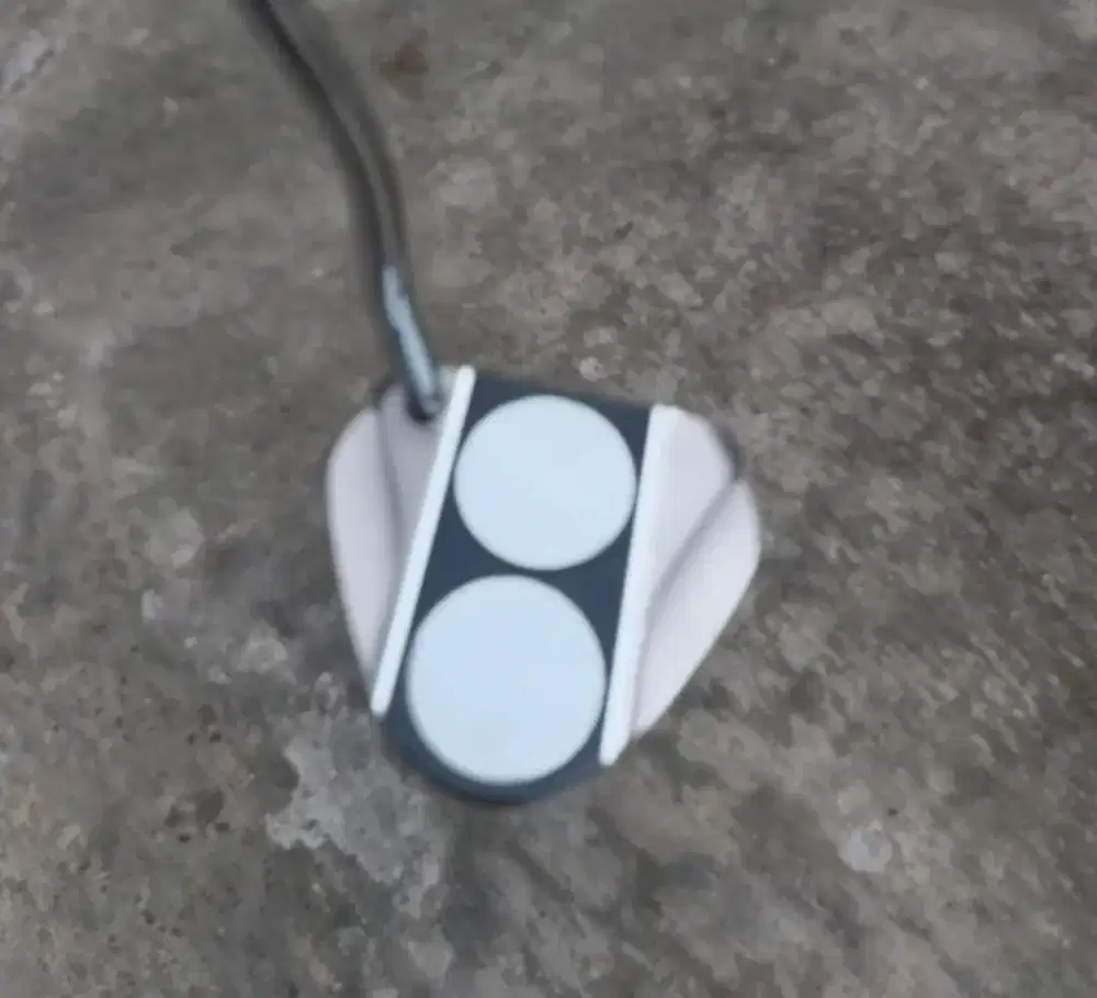 Putter odysey 2 ball microhinge