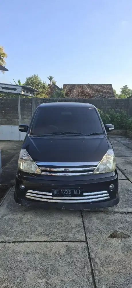 Serena HWS autech 2010 BE pajak hidup