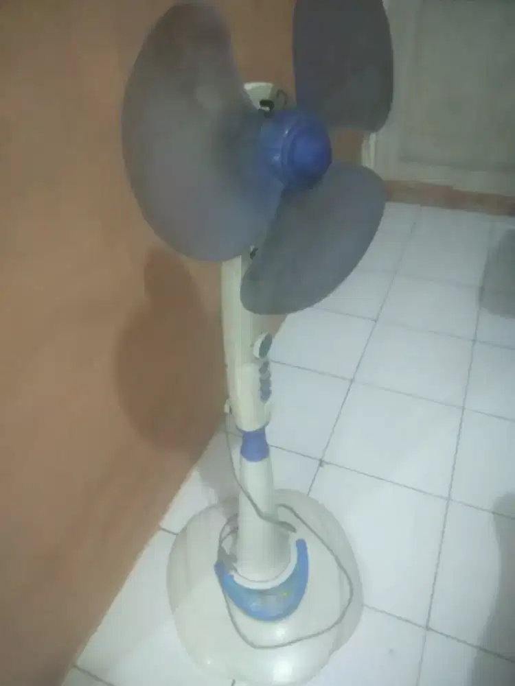 jual cepat saja kipas angin GMC mati..
