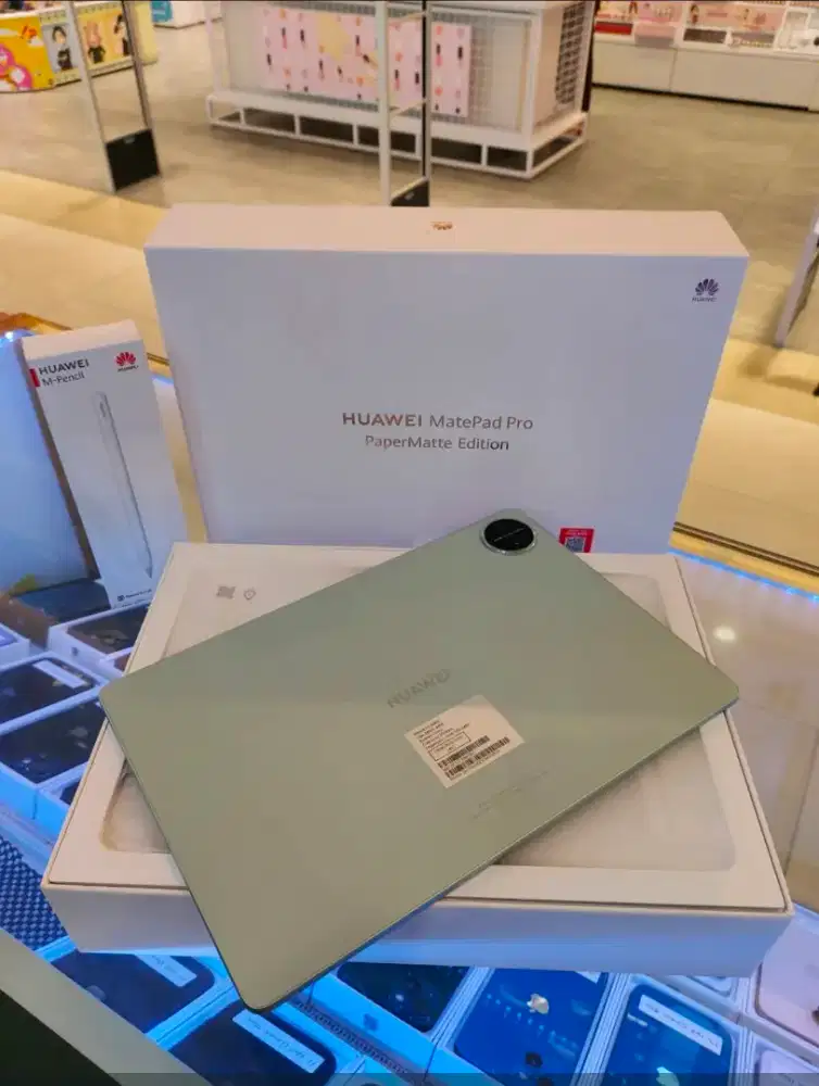 Huawei Matepad Pro 12.2 (2025) open for check