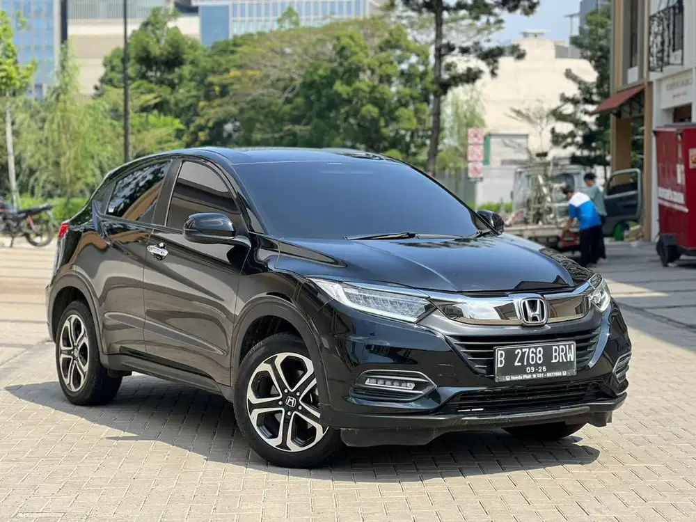 LOW KM HRV SE AT 2021 HITAM LIKE NEW