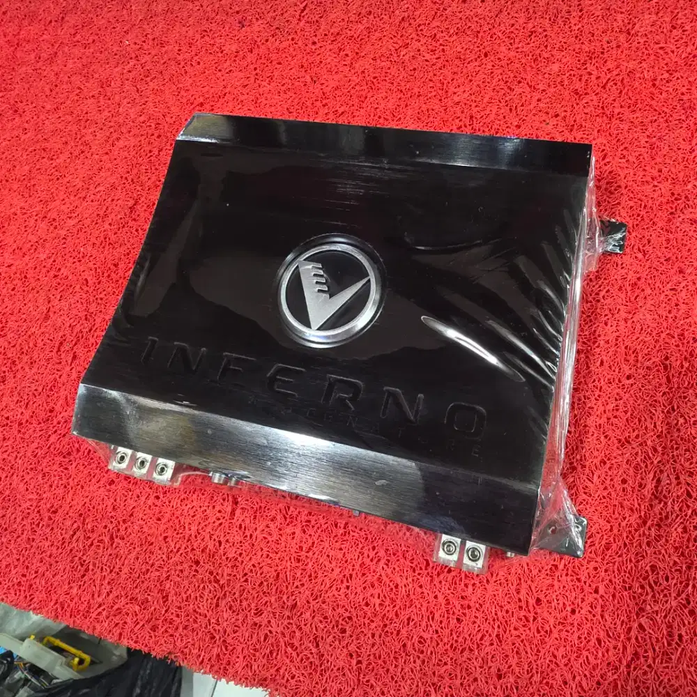 Power Monoblock VENOM INFERNO PREMIUM SIGNATURE VIN-500.1E