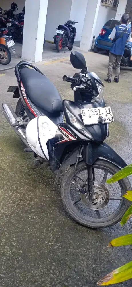 jl revo absolut 2014 injeksi kaleng panjang 2028 kotamadya ke1