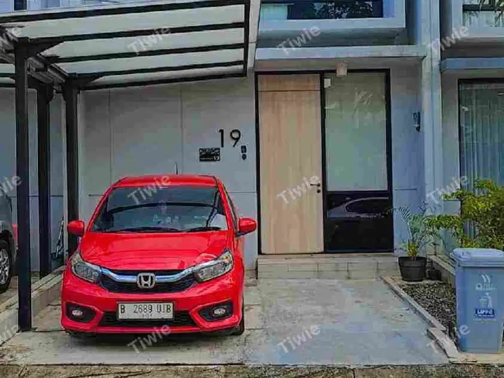 Di Sewakan Cepat rumah waterfront lippo cikarang!!