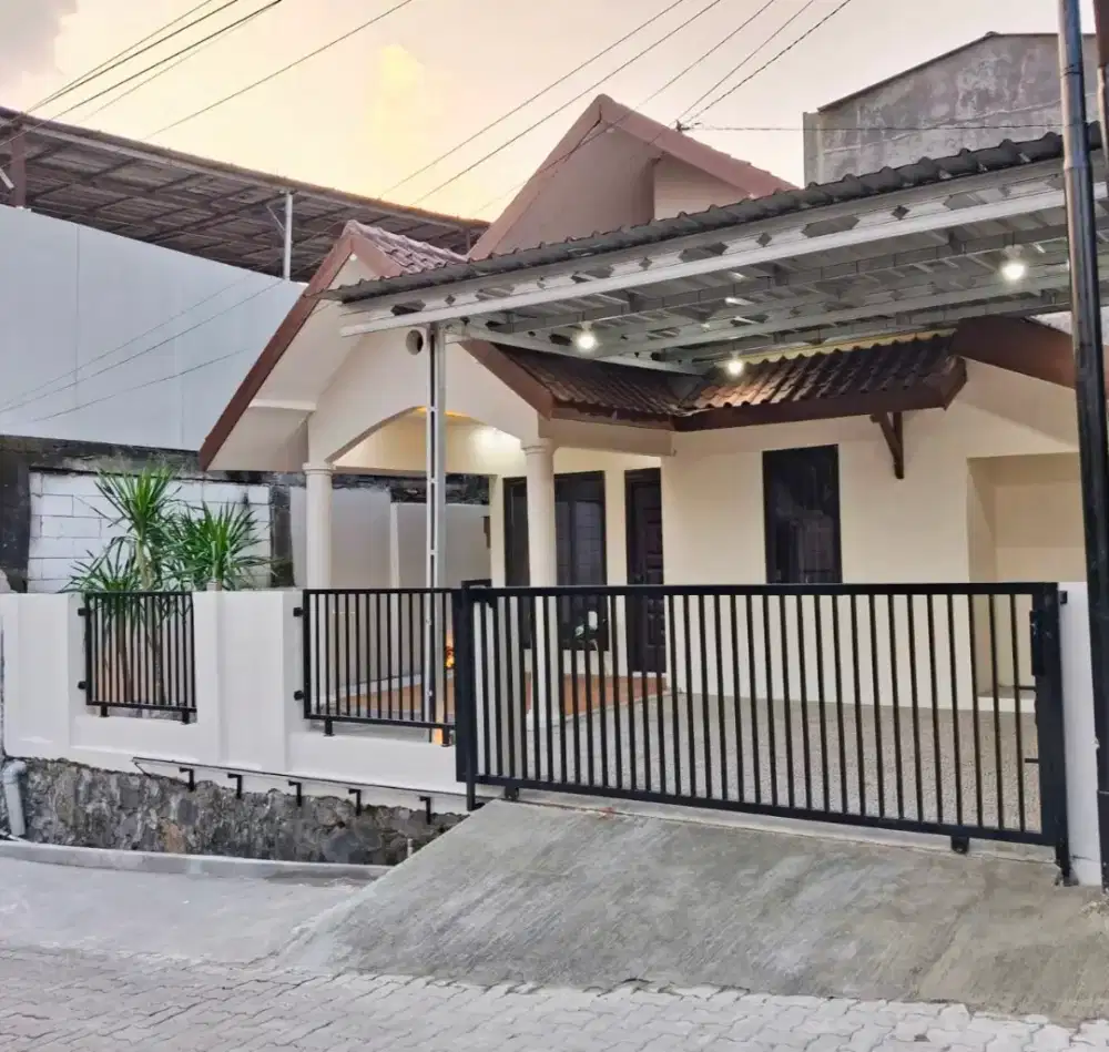 Rumah bagus siap huni Semarang Barat