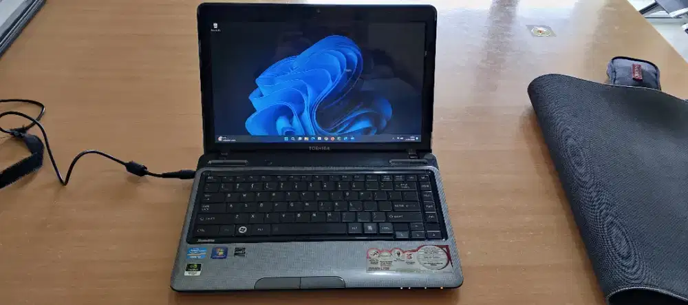 Toshiba Satellite Mulus Core i5 RAM 6 GB HDD 500 Win 11 Pro