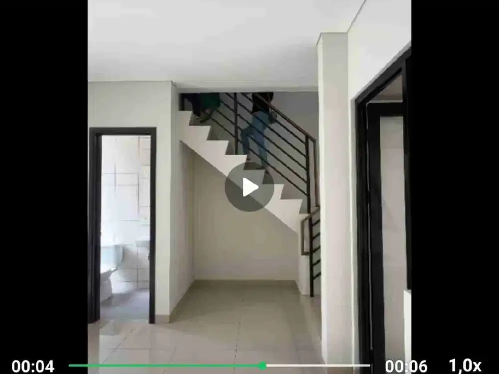 Disewakan rumah di Sumarecon Crown Bekasi