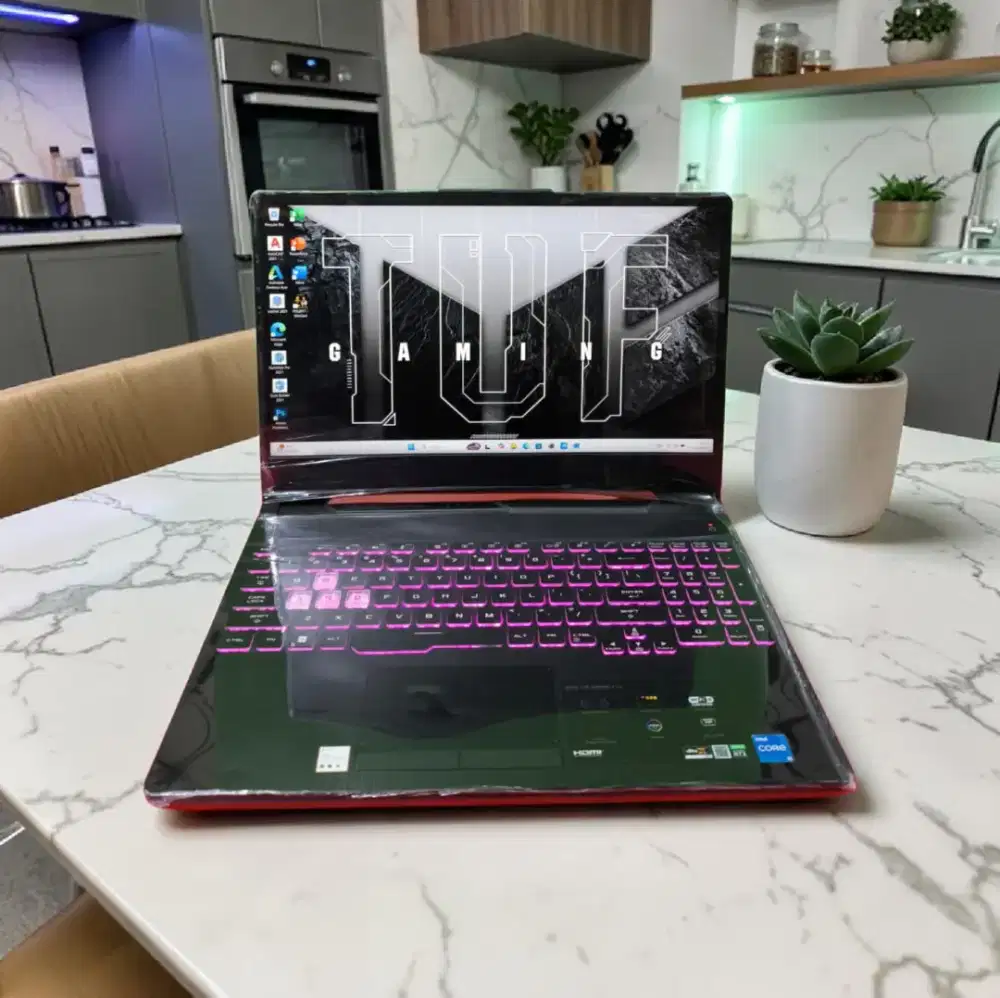 Laptop Gaming Asus TUF DASH F15 NVIDIA RTX 3050 SSD 512Gb DUAL VGA