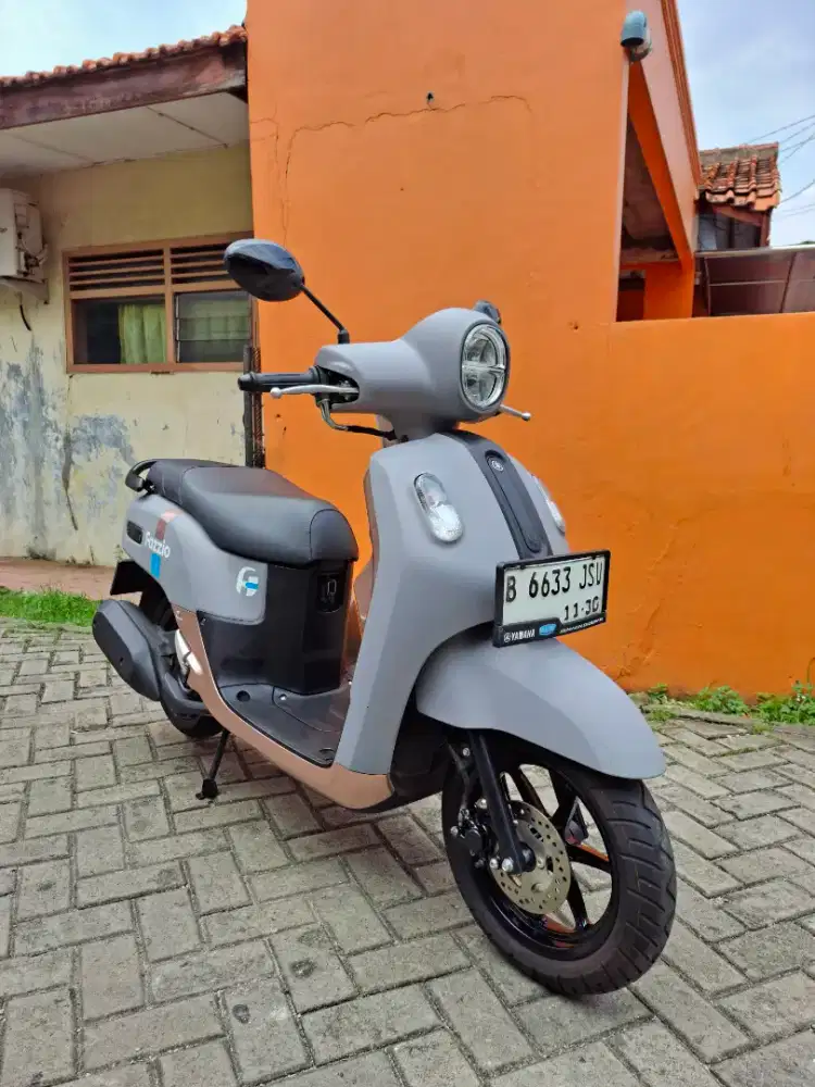 Yamaha Fazzio Hybrid 2025 bln 11 istimewa Bergrnsi