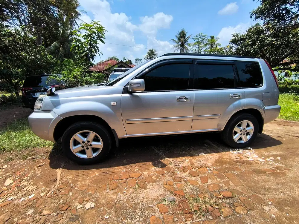 Nissan X-Trail 2007 Bensin